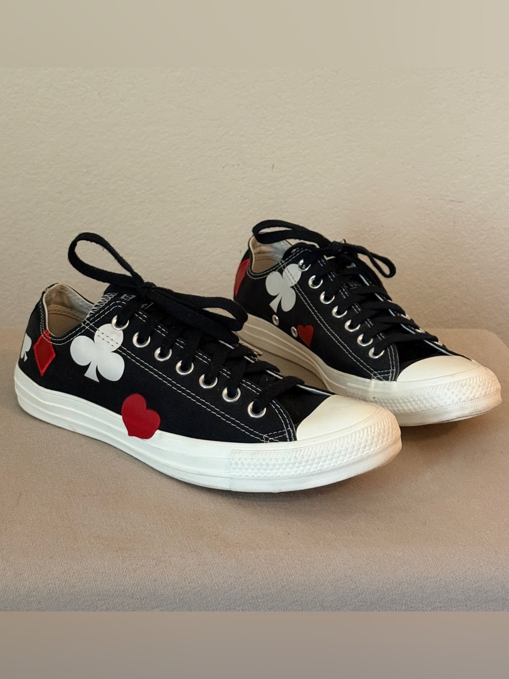 Converse Chuck Taylor All Star Low Deck of Cards Women’s 10.5/ Men’s 8.5